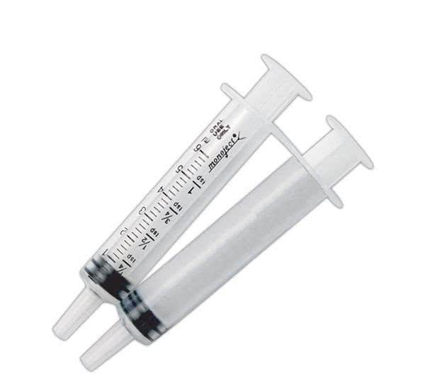 有了这些医疗用品，你可以当狗狗的家庭宠物医生了，你家有吗?