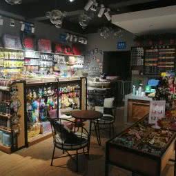 小金宝·宠物(包头总店):包头市青山区民主路附近