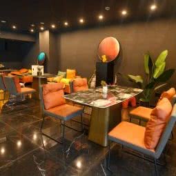 与伴(龙湖重庆礼嘉天街店):重庆城区渝北区