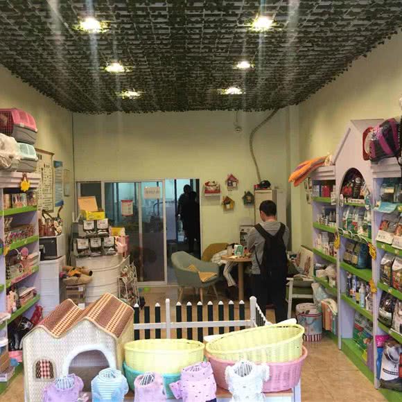 宠多多宠物生活馆(周四店休)(巴南万达金街店):重庆城区巴南区