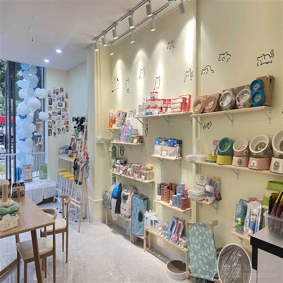 宠礼·萌宠馆:成都市郫都区