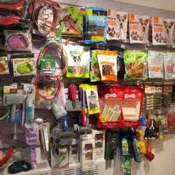 汪咪一族宠物店(鸿博家园二期D店):北京城区朝阳区小红门附近