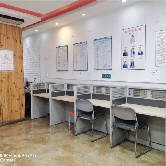 自由派动物医院:长春市朝阳区桂林路附近