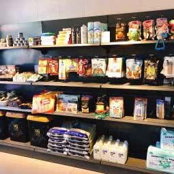 爱宝贝宠物用品:哈尔滨市道里区中央大街索菲亚广场附近