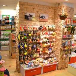 美育宠物沙龙:上海城区静安区南京西路附近