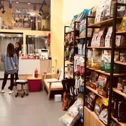 i-Dog宠物生活馆:上海城区闵行区七宝附近