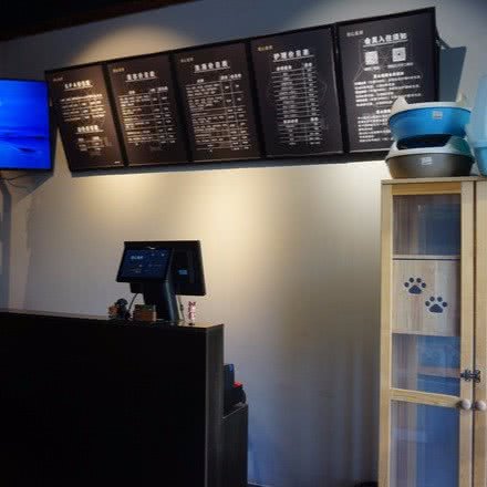 匠心宠府(长阳分店):北京城区房山区长阳镇附近