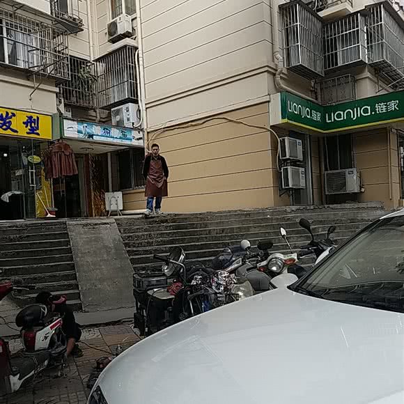 酷狗靓猫:南京市秦淮区秦虹/大明路附近