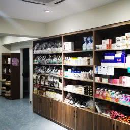 芸生和宠物医院:南京市建邺区集庆门大街附近