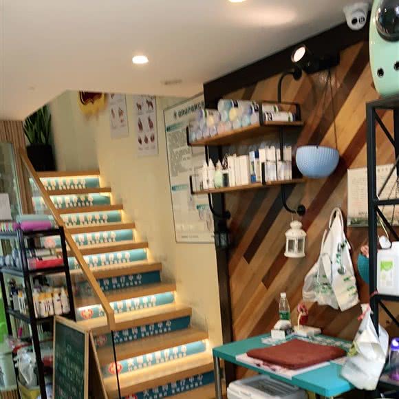 大嘴狗宠物医疗24H夜诊·猫科转诊中心(红旗路店):无锡市新吴区长江北路沿线附近