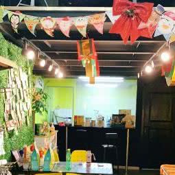 德文宠物寄养化妆品活体:铜陵市铜官区万达广场附近