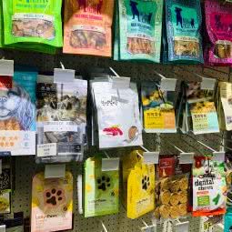 Q宠大作战宠物生活馆(首邑上城店):北京城区大兴区黄村附近