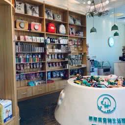 闻闻窝宠物生活馆(凯德店):北京城区大兴区庞各庄附近
