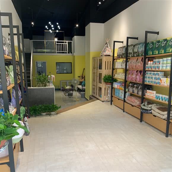猫狗日记宠物生活馆:抚州市临川区凤凰城商业中心附近