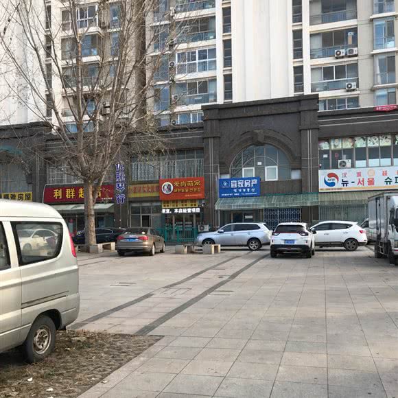 爱尚萌宠:青岛市城阳区琴岛学院附近