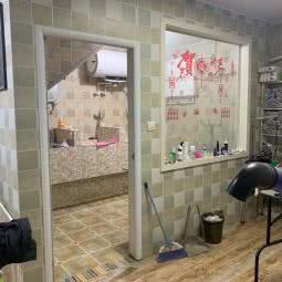 爱宠宠物生活馆:枣庄市市中区光明广场附近