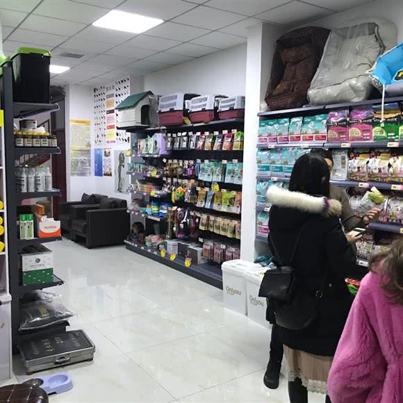 汪汪队宠物生活馆:郑州市新郑市龙湖镇附近