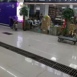 三禾宠物商贸:武汉市武昌区余家头/四美塘附近