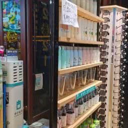 那只猫的袋子:襄阳市襄城区鼓楼附近