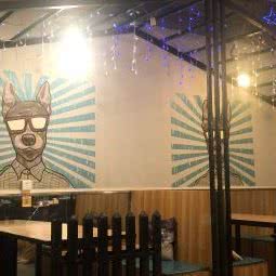 SHOW DOG(龙津西路店):广州市荔湾区中山七八路附近