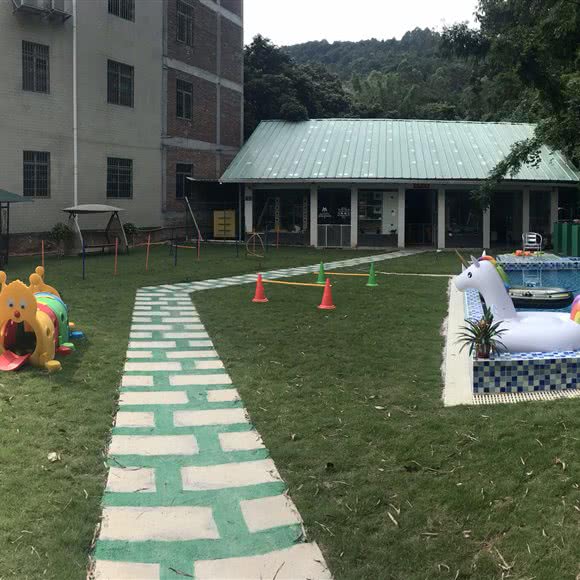 嬉宠会宠物庄园:广州市天河区龙洞/岑村附近