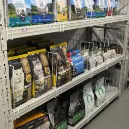 易乐宠(新安仓店):深圳市宝安区海雅缤纷城附近