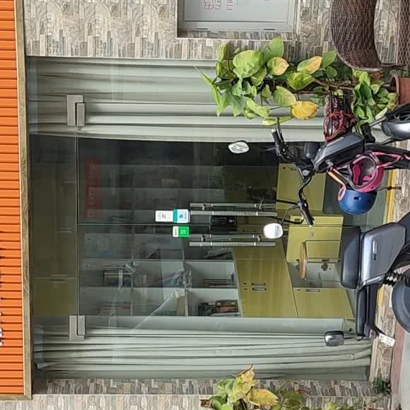 艾米之家:深圳市龙岗区布吉街/东站附近