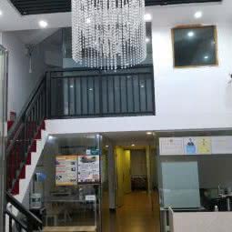 怡宠动物诊所(千灯湖店):佛山市南海区千灯湖附近