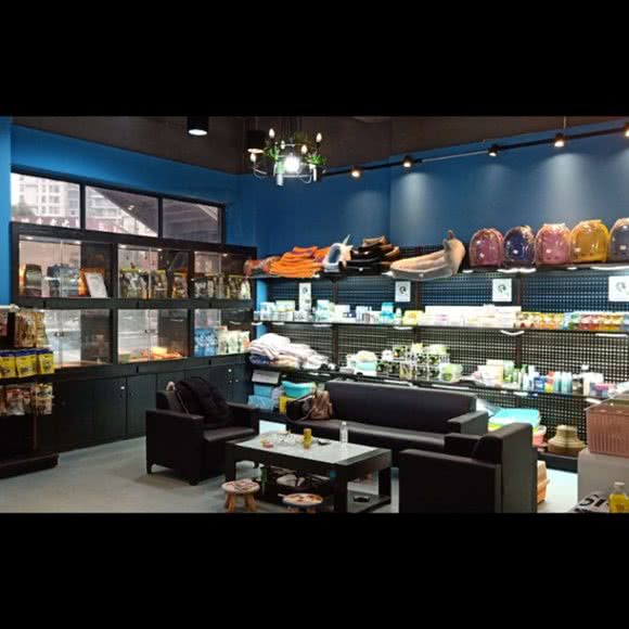 小甘家宠物馆:重庆城区九龙坡区巴国城附近