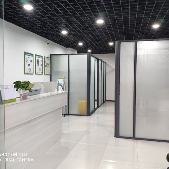 萌宠窝动物诊所:重庆城区南岸区茶园新区附近