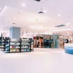 宠宠窝(北国商城店):石家庄市桥西区中山西路附近