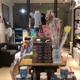 爱宠三千:贵阳市南明区贵阳站/解放路附近