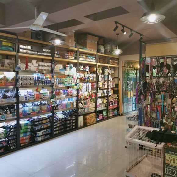 润生宠物:西安市碑林区东门外附近