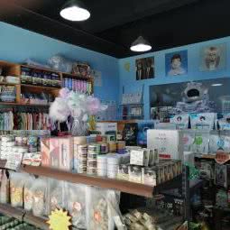 宠尚生活馆:西安市莲湖区莲湖公园附近