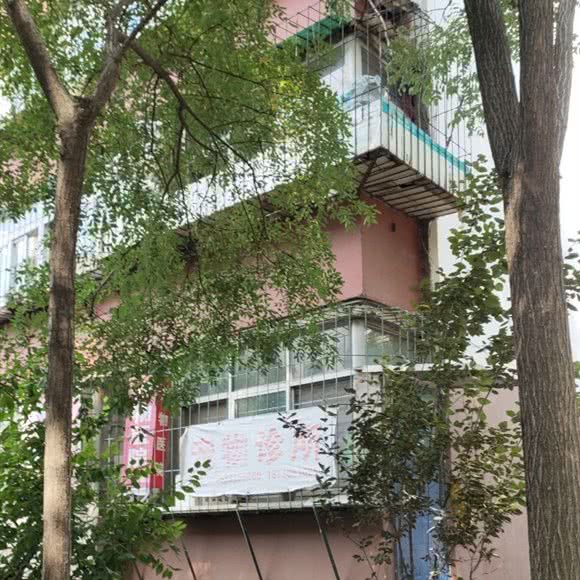 康宠乐都宠物诊所:唐山市路北区新华道附近