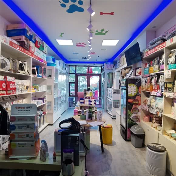 御宠宠物(五矿店):西宁市城西区海湖新区附近