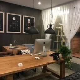 花与羊宠物店:合肥市政务区安粮城市广场附近