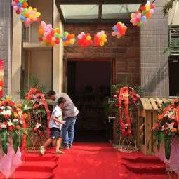 派多格宠物(绿地世纪城店):西安市高新区丈八附近