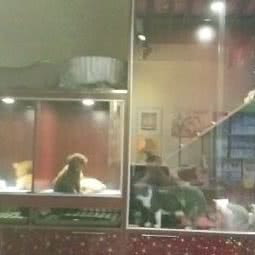 芳姐宠物生活汇馆:西安市高新区丈八附近