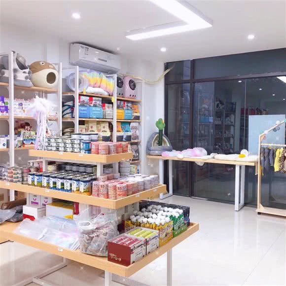 IU狗狗生活馆:东莞市南城街道景湖时代城/西平附近